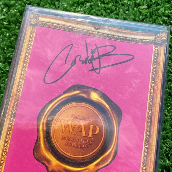 Limited Edition SIGNED Cardi B WAP Cassette - Picture 2 of 3